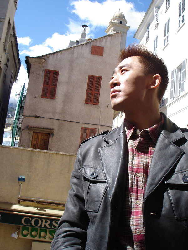Zhang Xiaoyu - Auteur