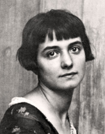 Giana Anguissola - Auteur