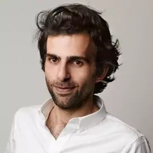 Vahram Muratyan - Auteur