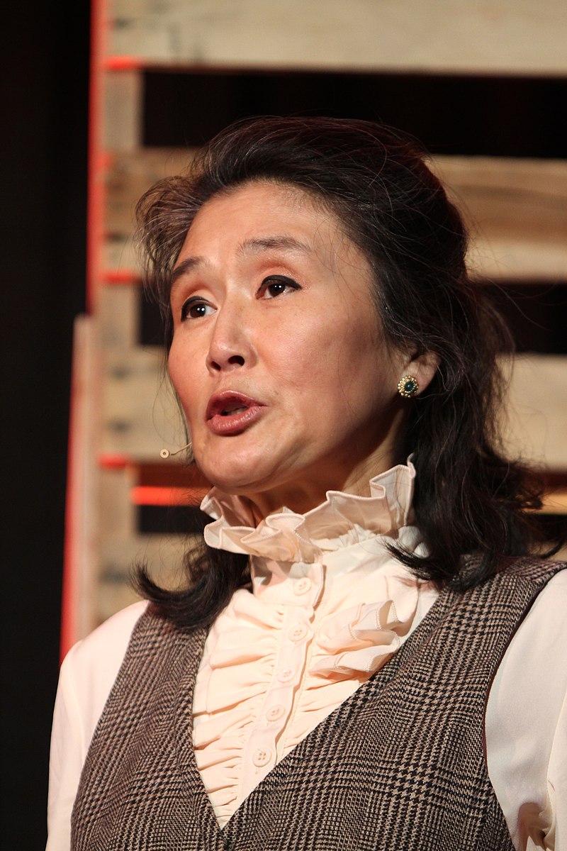 Belle Yang - Auteur