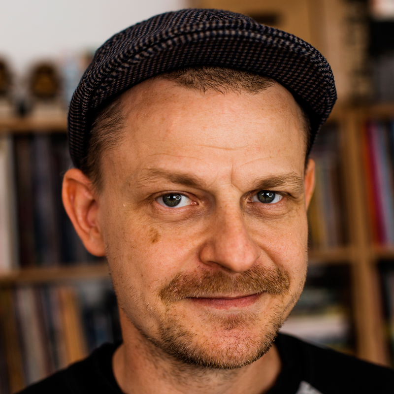 Łukasz Kowalczuk - Auteur