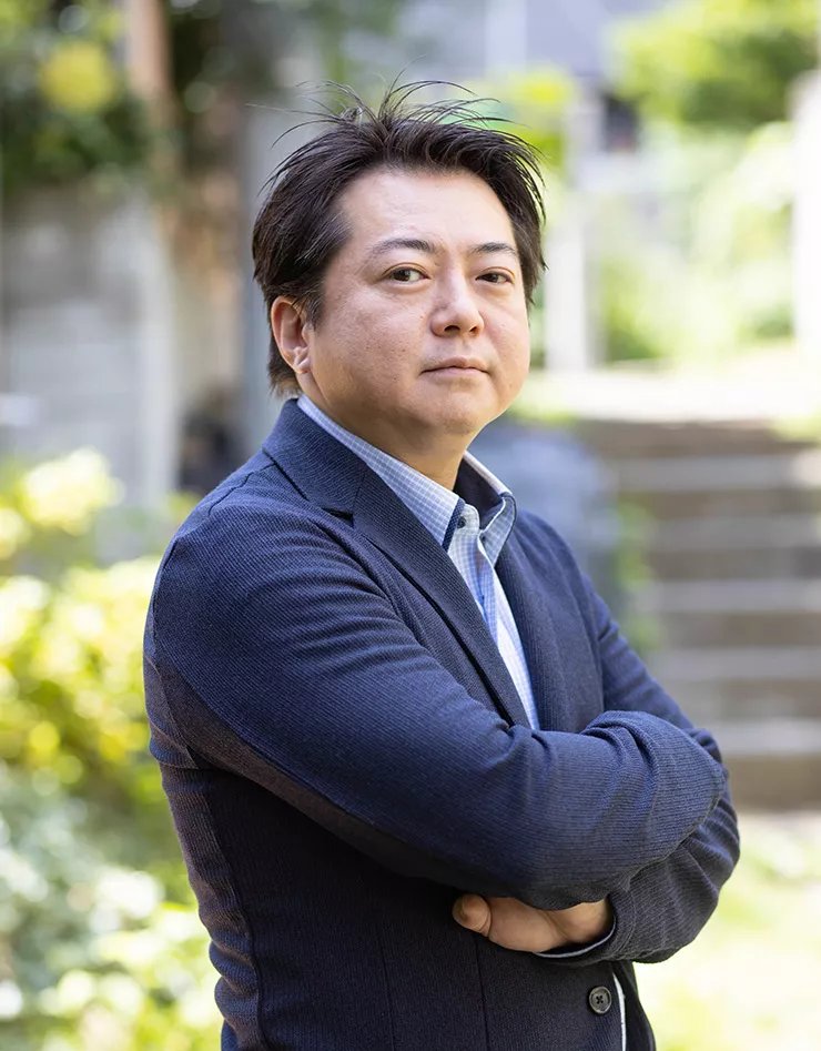 Hirotaka Abe - Auteur