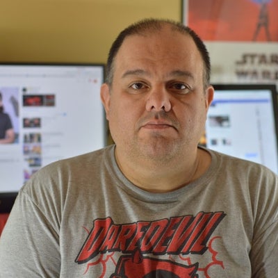 Tony Avina - Auteur