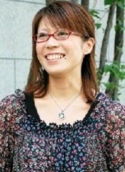 Yukako Kabei - Auteur