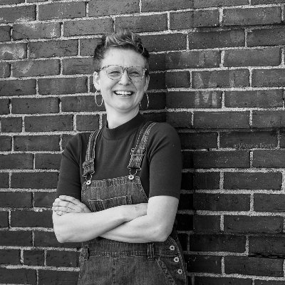 Molly Horton Booth - Auteur
