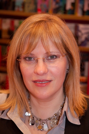 Annie Pietri - Auteur