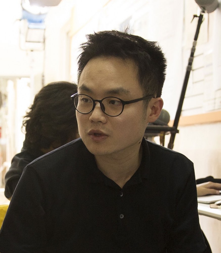 Dong-Eun Lee - Auteur