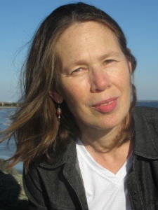 Sabrina Jones - Auteur