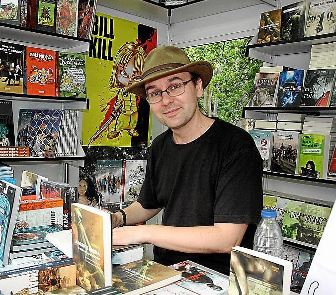 Hazael Gonzalez - Auteur