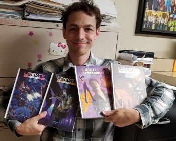 Travis Vengroff - Auteur