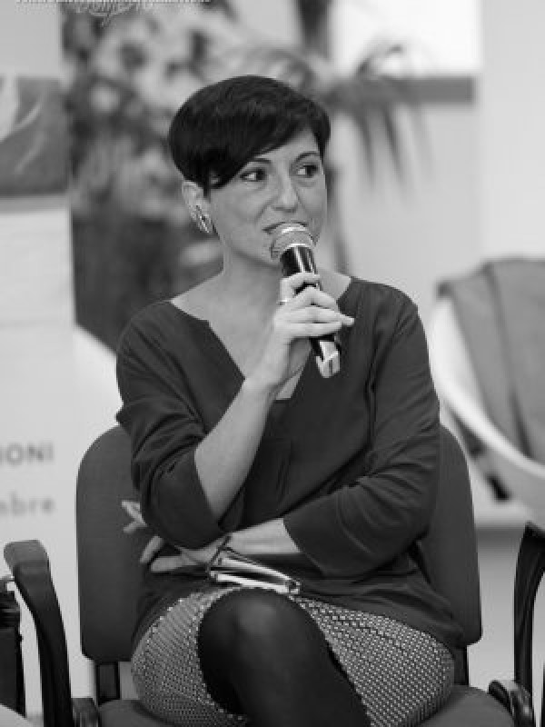 Assia Petricelli - Auteur