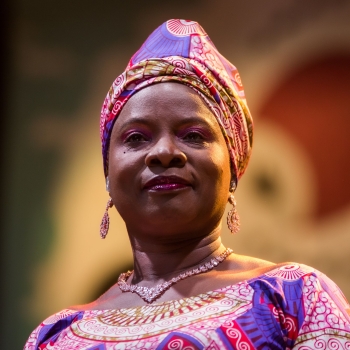 Angélique Kidjo - Auteur