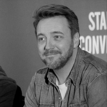 Lee Garbett - Auteur
