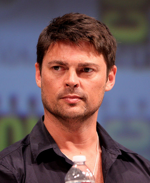 Karl Urban - Auteur