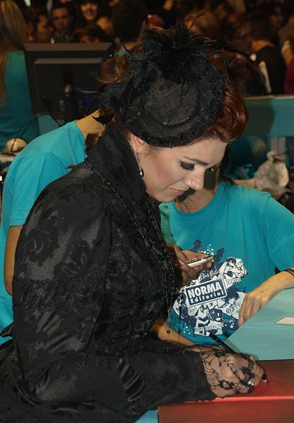 Victoria Francès - Auteur