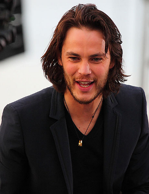 Taylor Kitsch - Auteur