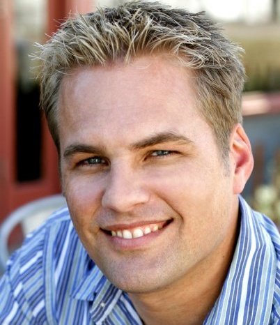 Todd Broeker - Auteur