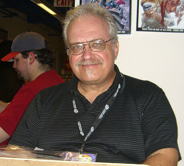 Alex Saviuk - Auteur