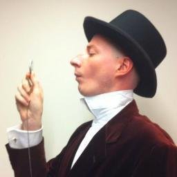 Alejandro Arbona - Auteur