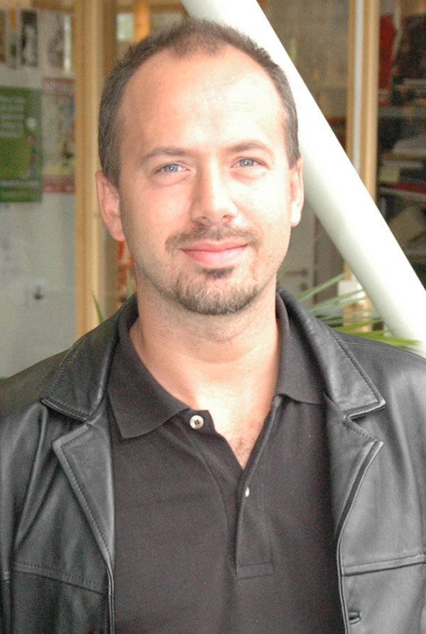 Adam - Auteur
