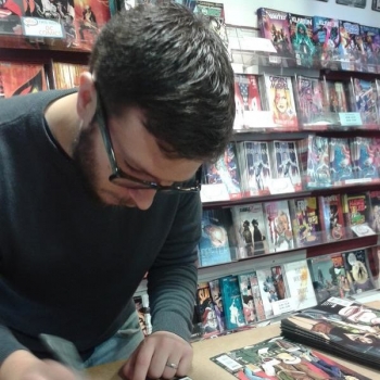 Ollie Masters - Auteur