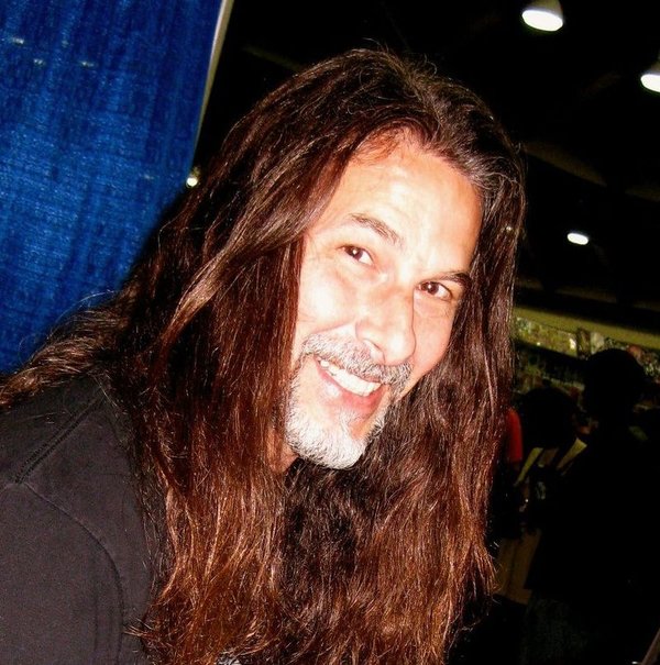 Mike Wolfer - Auteur