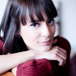 Flavia Caracuzzo - Auteur