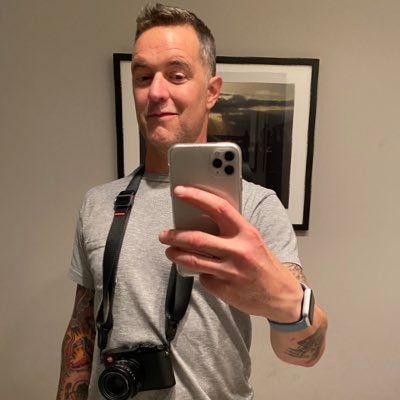 Matt Nixon - Auteur