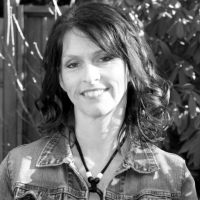 Heather Tekavec - Auteur