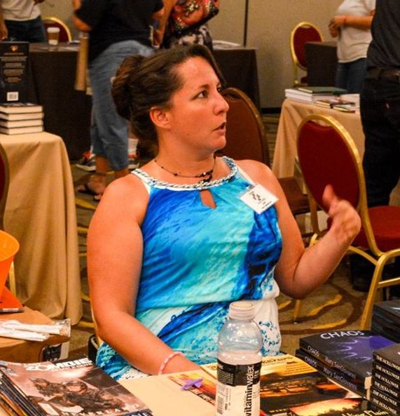 Mary Sangiovanni - Auteur