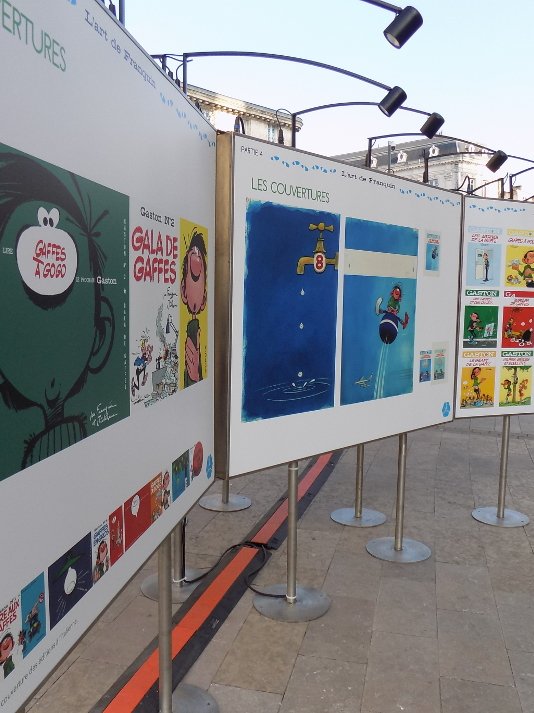 Angoulême 2017 : Gaston sur le parvis de l'Hôtel de Ville 1