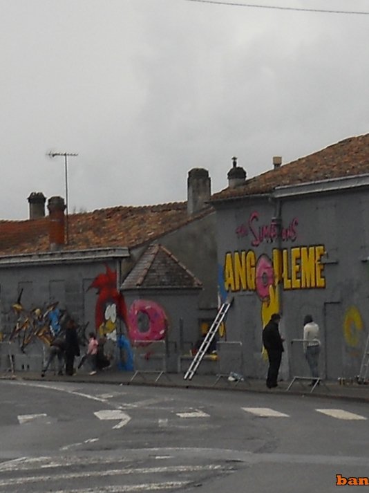 La fresque Simpson à Angoulême pendant sa réalisation (1)