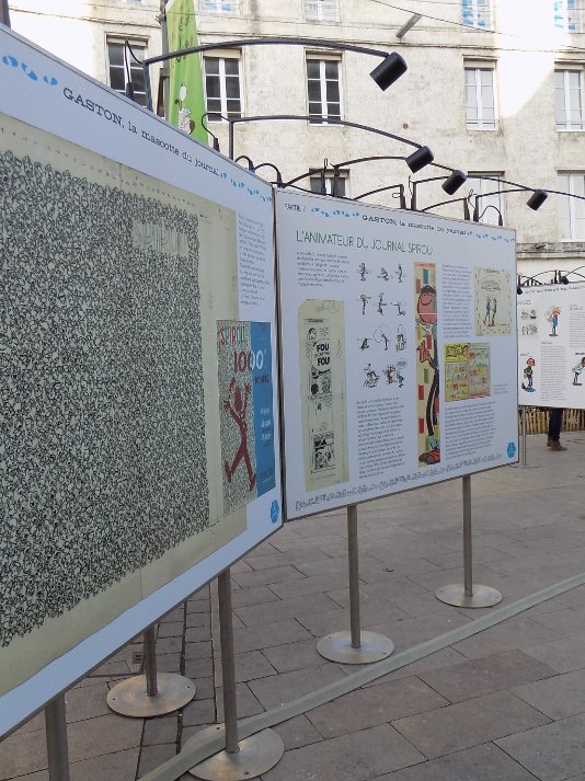 Angoulême 2017 : Gaston sur le parvis de l'Hôtel de Ville 4